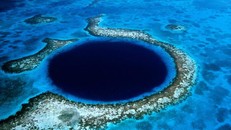 Những vùng đất kỳ quái trên Trái Đất