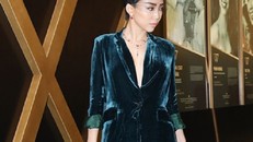 Tóc Tiên 'chơi trội' với bộ trang sức kim cương gần 2 tỷ đồng