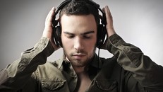 Nghe nhạc trong khi làm việc không hề có lợi