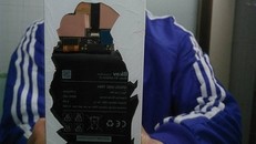 Ngán ngẩm với Bphone 'khẽ rơi đã nát vụn như tấm'