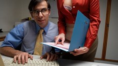 Khoa học lý giải vì sao đàn ông lại 'thèm muốn' bầu ngực của phụ nữ