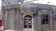 Đại gia Trung Quốc ‘bọc thép’ cho biệt thự để chống trộm