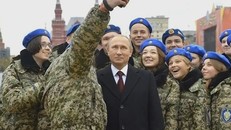 'Rủ rê' ông Putin chụp ảnh tự sướng và cái kết đầy bất ngờ