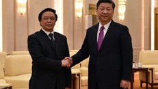 Tổng Bí thư Tập Cận Bình tiếp đặc phái viên Hoàng Bình Quân