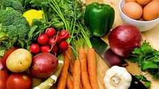 Bí quyết chọn mua thực phẩm tươi ngon, an toàn dịp Tết