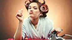 Chồng kiện vợ ra tòa vì tội ít làm việc nhà