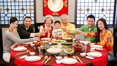 Uống rượu ngày Tết theo khoa học để đảm bảo sức khỏe