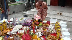 Cụ ông 88 tuổi làm giỗ chung 64 liệt sỹ Gạc Ma