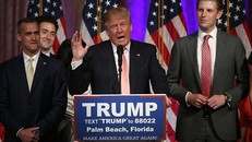 Siêu thứ ba lần 2 ngã ngũ: Donald Trump đại thắng 4/5 bang