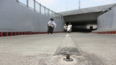 Hàng chục ‘chông sắt’ giăng bẫy trên đường Hoàng Sa