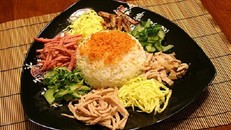 Tuyệt ngon cơm âm phủ xứ Huế