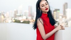 'Bạn gái cũ Trấn Thành' Mai Hồ lột xác vừa gợi cảm vừa cá tính