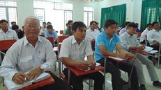 Cụ ông 78 tuổi sắp tốt nghiệp đại học