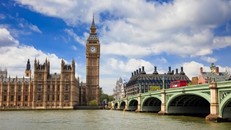 London đứng đầu top 10 thành phố đắt đỏ nhất thế giới