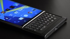 BlackBerry sẽ tung 2 mẫu Android giá chỉ 300USD trong năm 2016