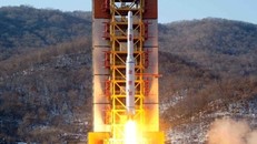 Tên lửa Triều Tiên nổ tung trong ngày sinh nhật Kim Nhật Thành