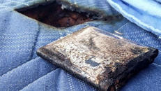 Điện thoại Galaxy S III phát nổ trên giường khi sạc pin