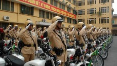 Hà Nội: Điều chuyển CSGT 'bụng phệ' sang ngồi văn phòng