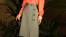 Trang phục hợp mốt mùa hè cho nàng công sở