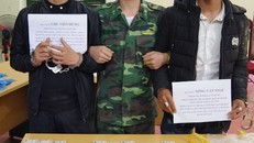 Phá đường dây vận chuyển 500 triệu đồng tiền giả về Việt Nam