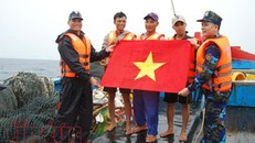 Cảnh sát biển Việt Nam - Trung Quốc kiểm tra tàu cá trên Vịnh Bắc Bộ