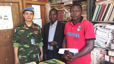 Bộ đội Cụ Hồ 'gieo chữ' ở Trung Phi