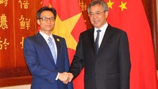 Phó thủ tướng Vũ Đức Đam dự lễ khai mạc hội chợ Trung Quốc - Nam Á