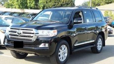 Ô tô nhập khan hiếm chưa từng có, đặt tiền tỷ xếp hàng chờ 2019