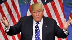 Nỗ lực 'dập lửa' của Trump sau hội nghị thượng đỉnh với Putin