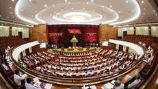 Hội nghị Trung ương 8: Nâng cao 'trách nhiệm nêu gương' của cán bộ cấp cao