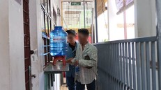 Mỗi tháng có thêm gần 600 người nhiễm HIV