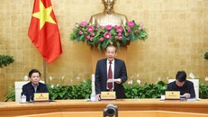 Phó Thủ tướng Thường trực Chính phủ Trương Hoà Bình phát biểu kết luận tại hội nghị. Ảnh: VGP/Lê Sơn