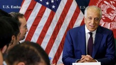 Đặc phái viên Mỹ về Afghanistan Zalmay Khalilzad. Ảnh: asianlite.com