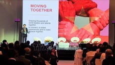 Ông Nguyễn Đức Khương, chủ tịch Hội Khoa học và Chuyên gia Việt Nam toàn cầu, phát biểu khai mạc Diễn đàn.. Ảnh: Linh Hương/Pv TTXVN tại Pháp