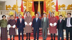 Thủ tướng Nguyễn Xuân Phúc tiếp Chủ tịch Thượng viện Bhutan