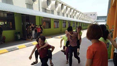 Phú Thọ: 83 công nhân phải nhập viện cấp cứu nghi do ngộ độc thức ăn