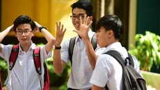 Thí sinh tham dự kỳ thi tuyển sinh lớp 10 năm Ảnh: Thanh Tùng