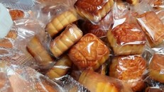 Hà Nội: Tạm giữ hơn 1 nghìn chiếc bánh Trung thu nhập lậu vào Việt Nam