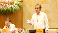 Phó Thủ tướng Thường trực Trương Hòa Bình, Trưởng Ban Chỉ đạo 138/CP và Ban Chỉ đạo 389 chủ trì hội nghị. (Ảnh: Dương Giang/TTXVN)