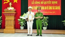 Thượng tướng Lê Quý Vương trao Quyết định của Bộ trưởng Bộ Công an bổ nhiệm Đại tá Vũ Thanh Chương giữ chức vụ Giám đốc Công an thành phố Hải Phòng