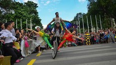 Các nghệ sỹ sẽ mang đến không khí vui tươi tại phố đi bộ Hồ Gươm vào dịp cuối tuần