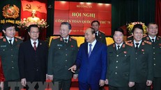 Thủ tướng Nguyễn Xuân Phúc với các đại biểu tham dự hội nghị. (Ảnh: Thống Nhất/TTXVN)