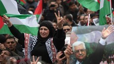 Người dân Palestine tuần hành phản đối kế hoạch hòa bình Trung Đông của Mỹ, tại thành phố Ramallah, Bờ Tây ngày 11/2/2020. (Ảnh: THX/TTXVN)