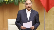 Thủ tướng Chính phủ vừa ký Quyết định về việc công bố dịch COVID-19. (Ảnh: Văn Điệp/TTXVN)