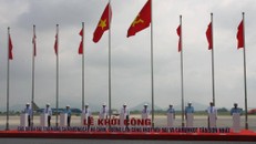 Phó Thủ tướng Chính phủ Trương Hòa Bình nhấn nút khởi công dự án cải tạo nâng cấp đường cất hạ cánh, đường lăn sân bay Nội Bài và Tân Sơn Nhất.