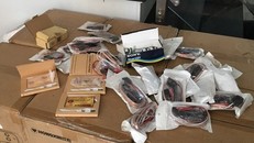 Thu giữ nhiều thiết bị phục vụ việc gian lận trong thi cử.