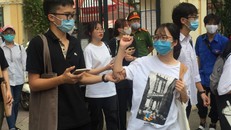 Nhiều địa phương đang tiếp tục kiểm tra, ráp phách bài thi. Ảnh: MP