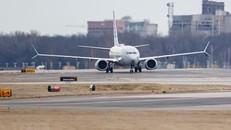 Máy bay Boeing 737 Max 8 hạ cánh tại sân bay Reagan ở Washington D.C., Mỹ, ngày 13/3/2019. (Ảnh: THX/ TTXVN)