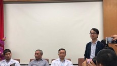 Bác sỹ Nguyễn Hồng Phong (khoa Nhi, Bệnh viện Bạch Mai) chia sẻ. (Ảnh: PV/Vietnam+)