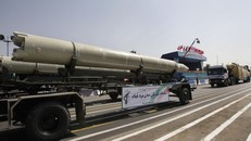 Mỹ và Saudi Arab tố cáo Iran cung cấp tên lửa Qiam cho các tay súng Shiite ở Yemen. Ảnh: AP